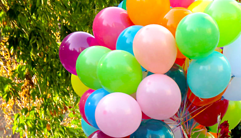 New Virginia Law Fines People $25 for Releasing Balloons