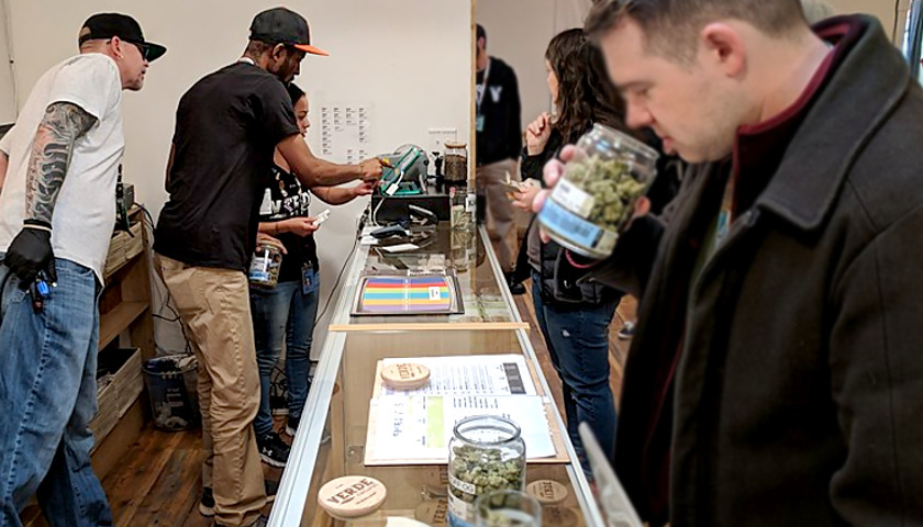 City in Michigan Revokes Marijuana Dispensary License