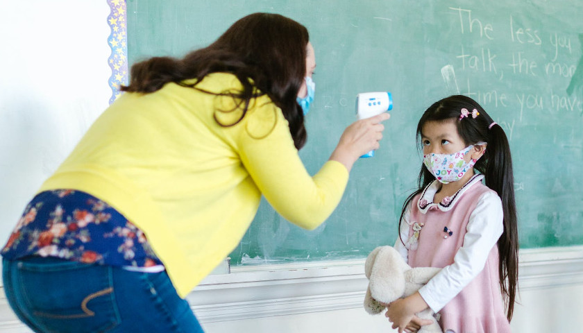 American Academy of Pediatrics Claims Masks Have No Negative Effects on Children