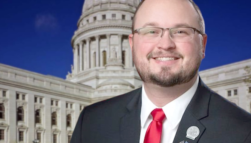 Another State Lawmaker Criticizes Wisconsin’s Professional Licensing Backlog