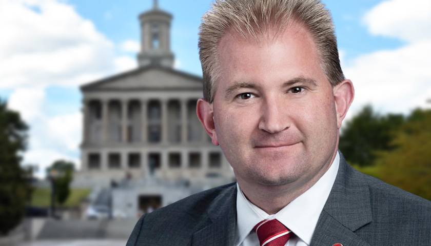 First of Several Tennessee Bills Aimed at Nashville Government Advances