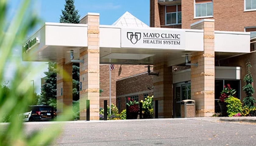 Mankato Mayo Clinic Workers Vote to Boot Union Officials