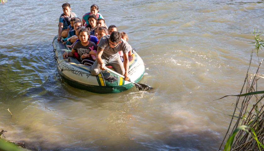 Migrants Insist on Crossing the Rio Grande into the United States Despite Increasing Deportations