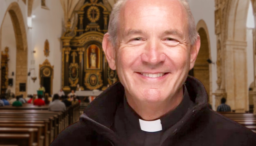 Pope Francis Appoints Tennessee Native as Bishop of Knoxville