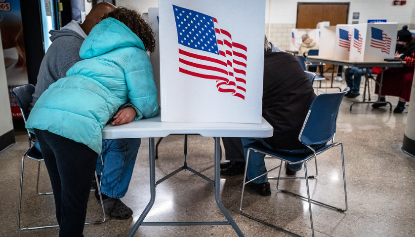 People Voting