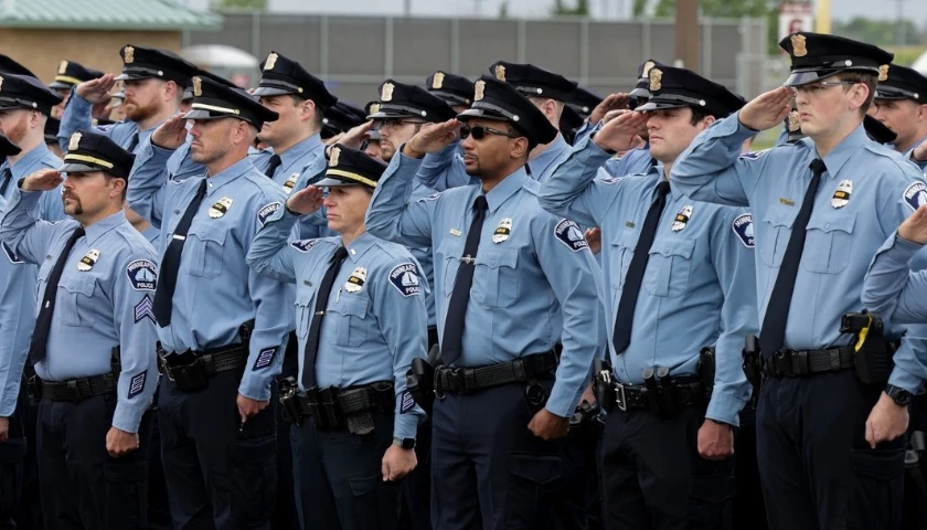 Minneapolis City Council Approves New Contract and Pay Raises for Police Officers