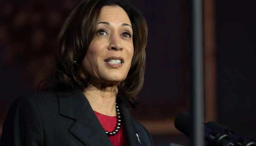 Before Running for the Oval Office, Kamala Harris Co-Sponsored a Green New Deal