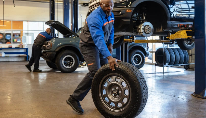 Ford Dealership Workers in Ohio Successfully Force Out Labor Union