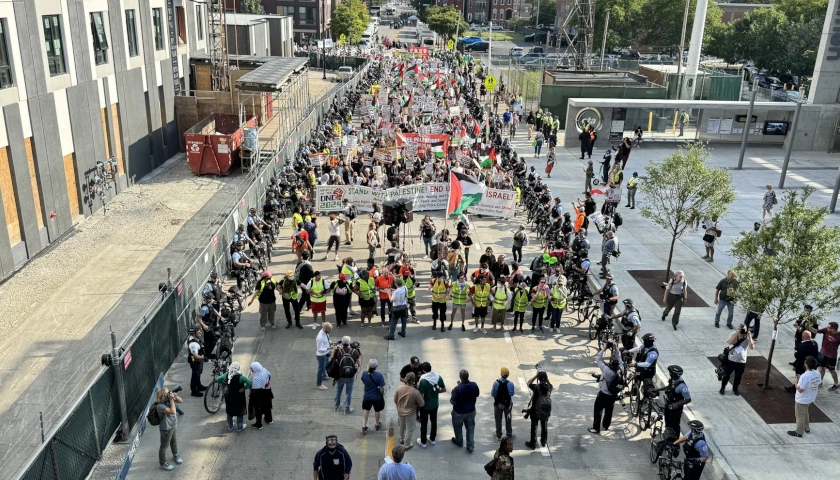 Over 70 Arrested in Chicago After Pro-Palestinian Protesters Clash with Police