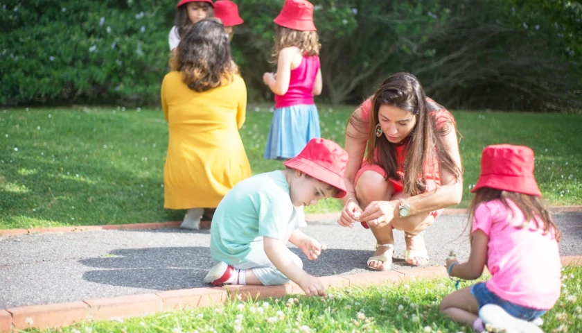 Whitmer to Sign Bills Unionizing Family Caregivers in Michigan