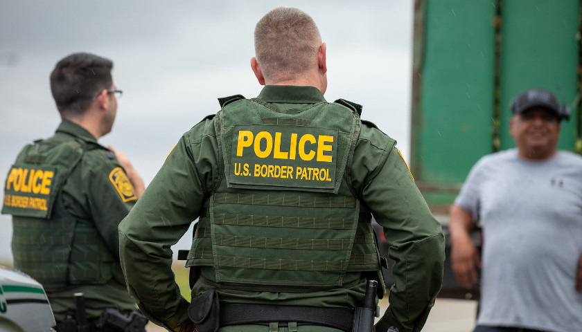 Border Patrol Agents Could Be Fired If They Don’t Get Vaccinated for COVID-19