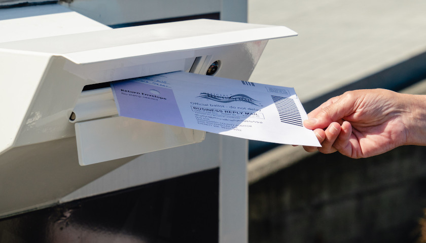 Connecticut Senate Votes to Expand Absentee Voting