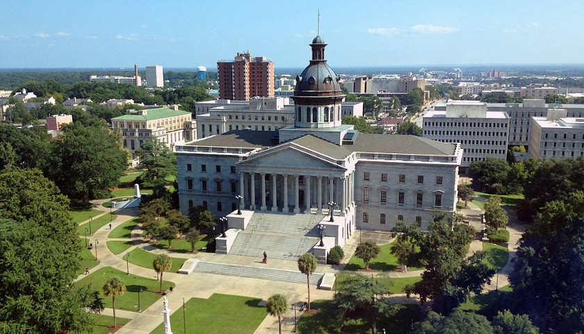 Judge Temporarily Blocks South Carolina Abortion Ban