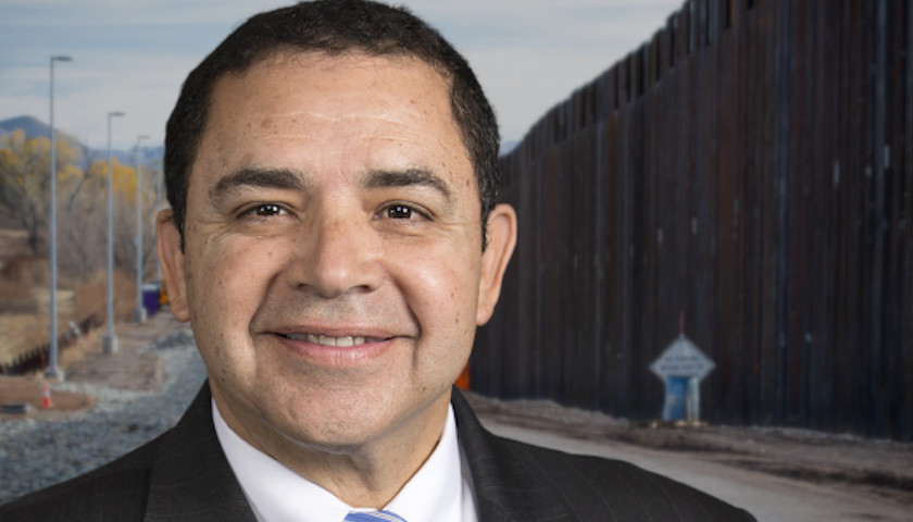 Texas Democrats Express Alarm About Potential Border Crisis