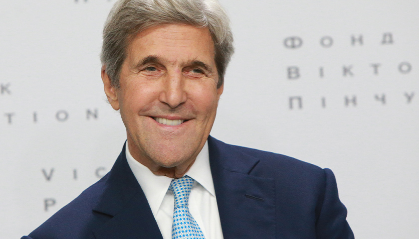 John Kerry Vehemently Denies Sharing Secret Intel About Israel with Iran