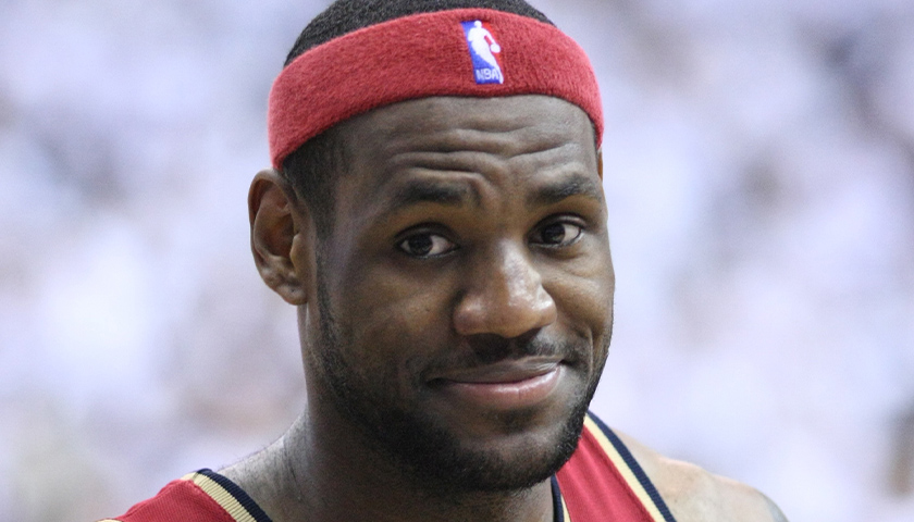 Twitter Refuses to Address Whether Lebron James Tweet Violated Terms of Service