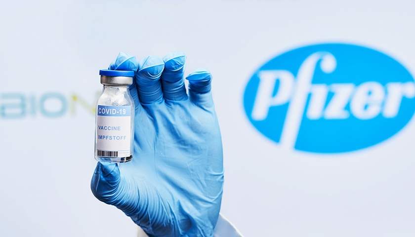 Pfizer CEO Calls for Another Booster Shot for All Americans