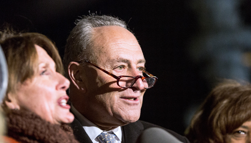 Senate Democrats Attempt to Add Funding for Dreamers, Border Security to Budget Bill