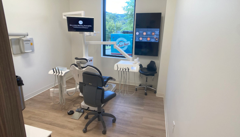 Sullivan Dental Partners Introduces Brentwood to Their New State-of-the-Art Facility