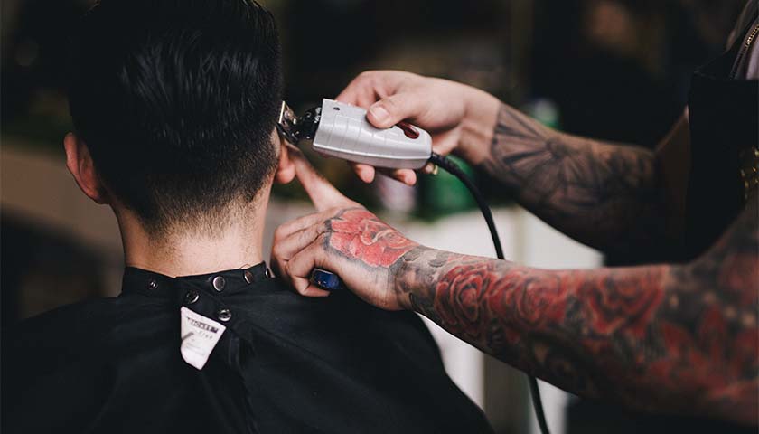 Michigan Bill Would Ease 1,800-Hour Classroom Requirement to Become a Barber