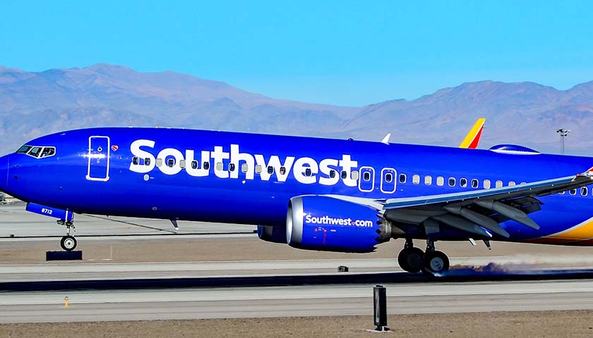 Southwest Airlines Scraps Plan to Put Unvaccinated Employees on Unpaid Leave
