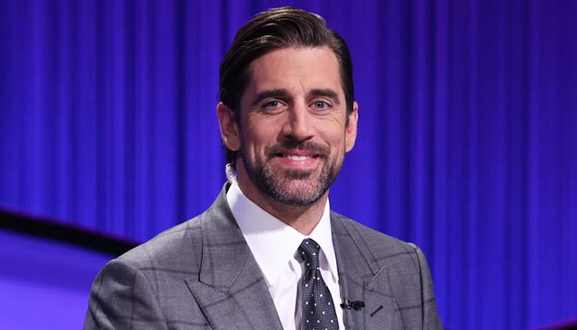Healthcare Group Severs Ties with Aaron Rodgers After He Criticized COVID Vaccine Politics