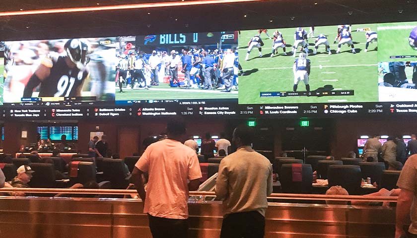 Tennessee Senate Advances Plan for Two Percent Tax to Sportsbooks on All Wagers