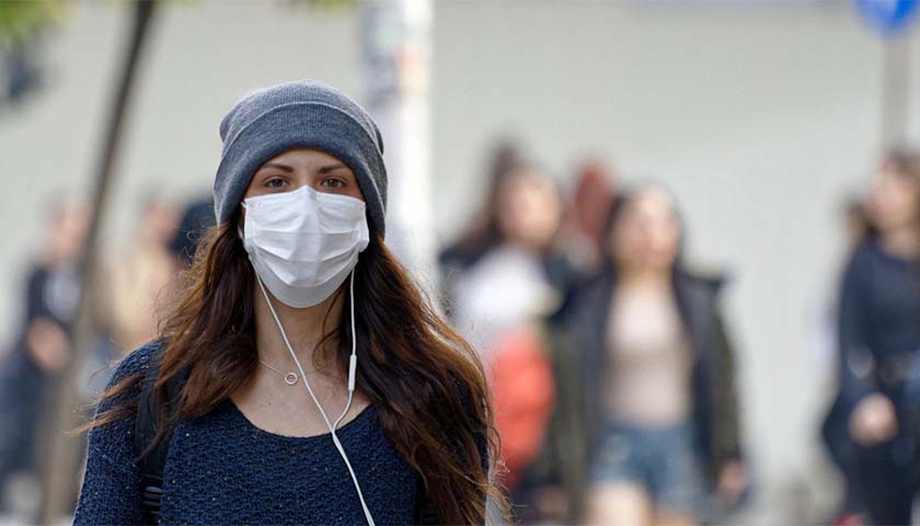 Put Your Masks Back on, Minneapolis Says