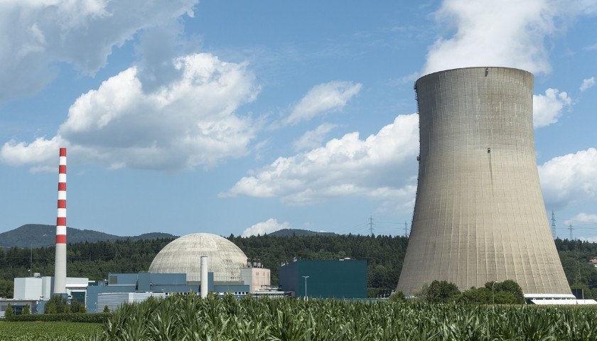Nuclear Power Plant One Step Closer to Being Tested in Oak Ridge