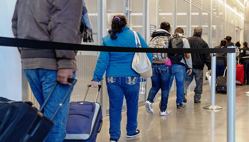 Report: More Than 50,000 Illegal Immigrants Released into U.S. Don’t Show for Court Hearings