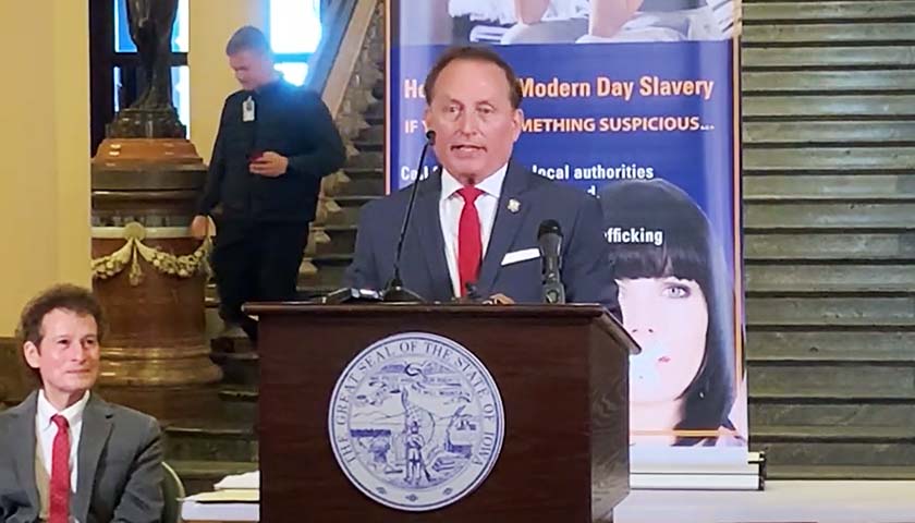 Iowa Launches Statewide Business Alliance to End Human Trafficking
