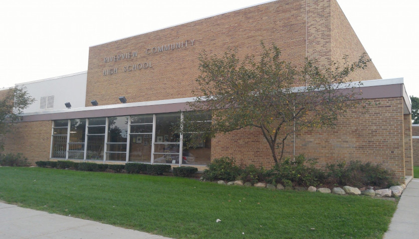 Michigan Special Needs Consultant Slams Riverview Schools for Double Standard on Masking
