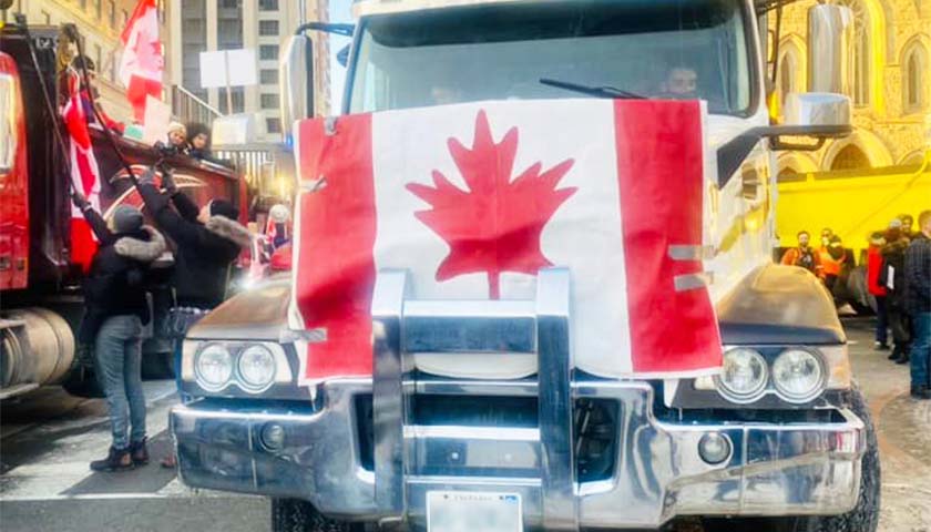 Crowdfunding Site GiveSendGo Restarts Canadian Trucker Fund Dropped by GoFundMe, Quickly Raises $1 Million