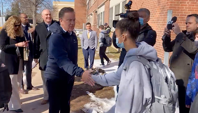 Gov. Lamont Visits Connecticut High School to Check In After First ‘Mask Optional’ Day