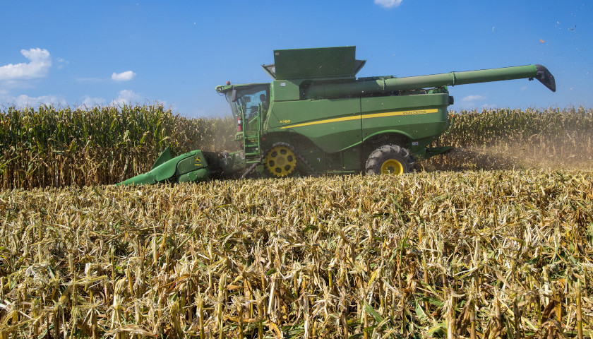 Corn and Soybean Farmer Says Americans May See Grocery Bills Increase $1,000 a Month