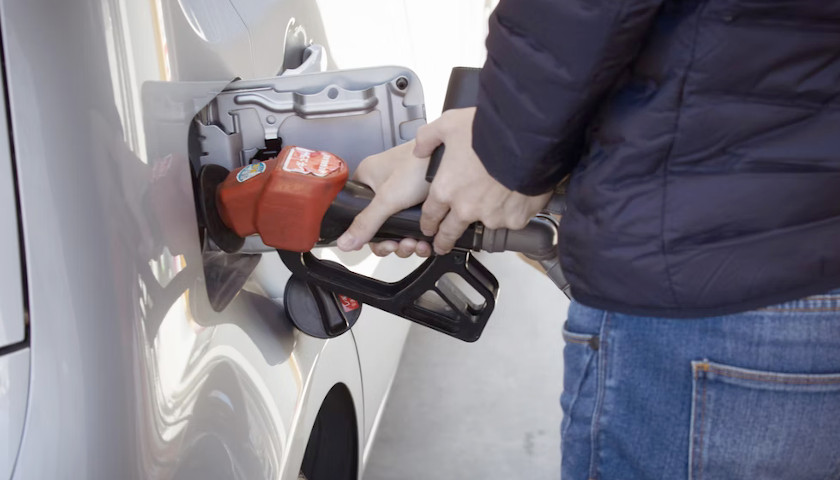 Connecticut Gas Tax Holiday Takes Effect