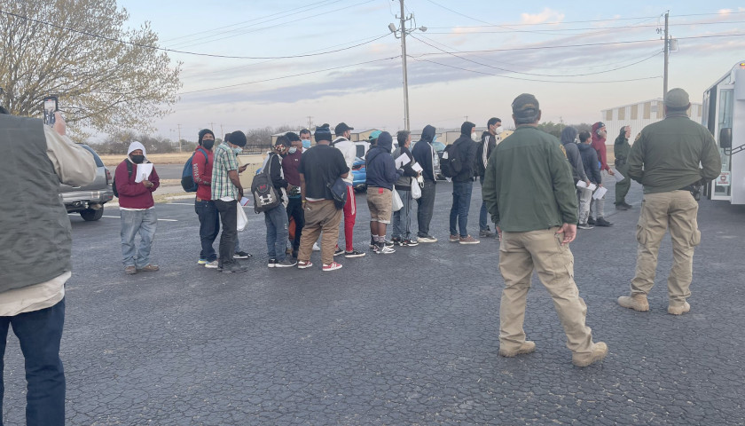 New Photos Allegedly Show Border Patrol Agents Releasing Illegal Aliens into Texas Towns