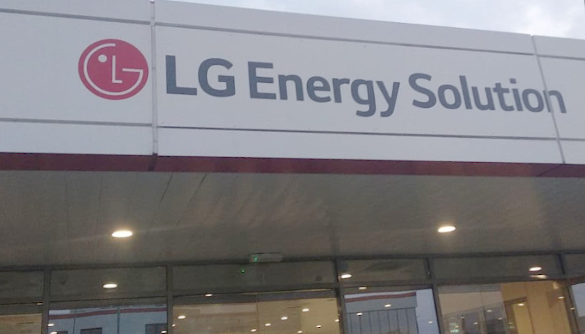 LG to Invest $5.5 Billion on New Battery Facility in Arizona