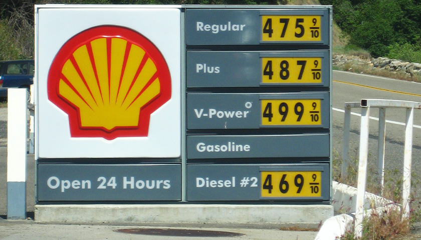 Arizona Gas Prices Break Record, Nearing $5 per Gallon