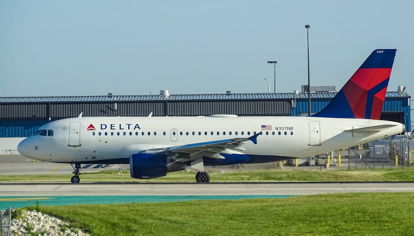 Delta Airlines to Allow Travelers to Change Flights at No Cost Ahead of Holiday Weekend