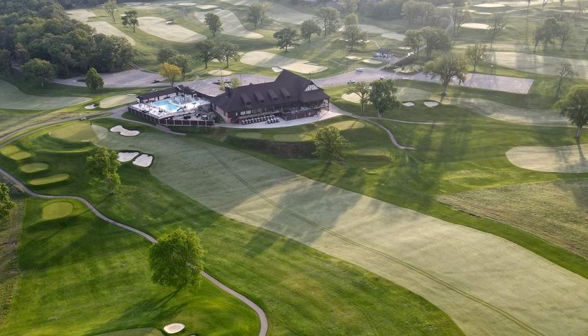 Minnesota Golf Club Pays Damages After Canceling Conservative Event