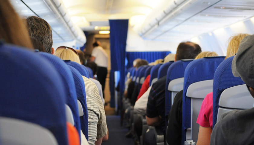 Possible Rule Change Could Refund Airline Passengers Who Experience Flight Problems