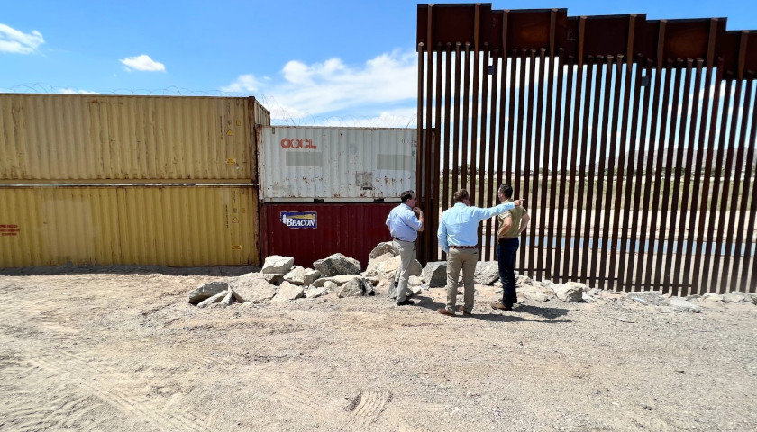 Feds Tell Arizona’s Ducey to Remove Containers That Are Makeshift Border, Say Effort Is ‘Trespass’