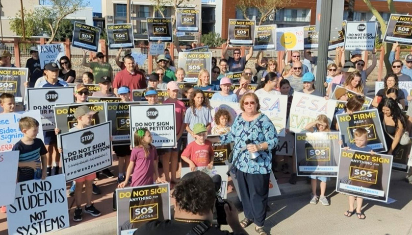 Arizona Parents Declare Hope for Universal ESAs as Save Our Schools Arizona Petition Numbers Come in Under Initial Estimate