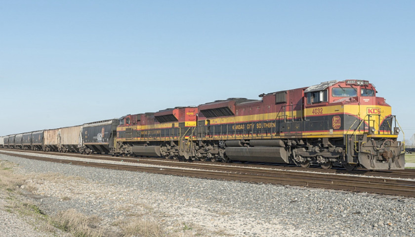 Analysis: Impending Rail Strike Estimated to Cost U.S. Economy $2 Billion a Day
