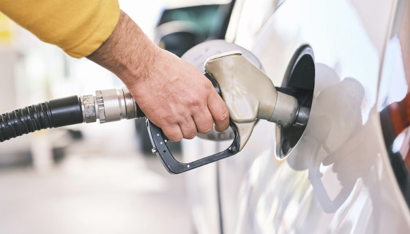Gas Guru Predicts Massive Price Increase at the Pump