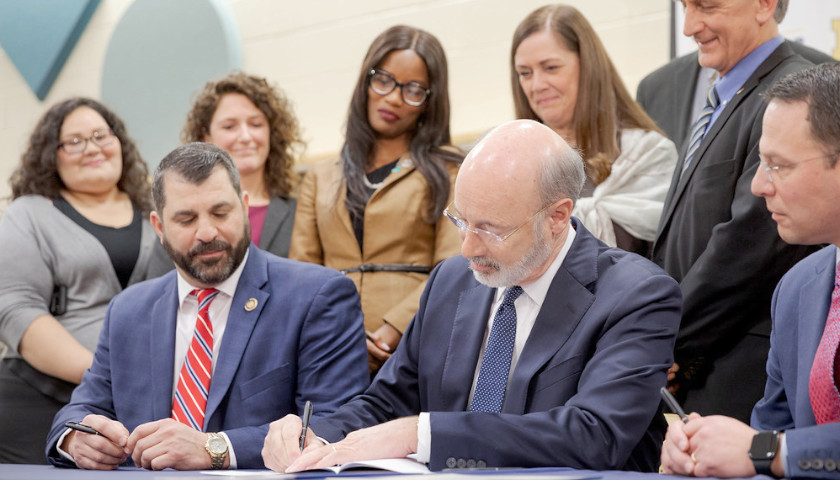 Pennsylvania Governor Vetoes Bill to Limit Parole for Violent Offenders