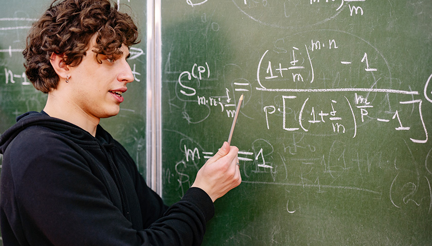 University System Weighs Gutting Math Standards After Students Keep Failing Algebra