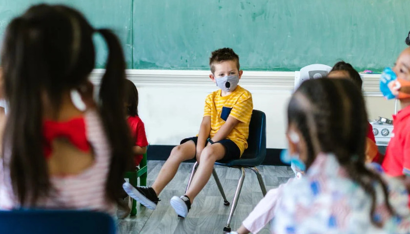 Philadelphia School District Orders Kids to Mask Up for Two Weeks After Holidays