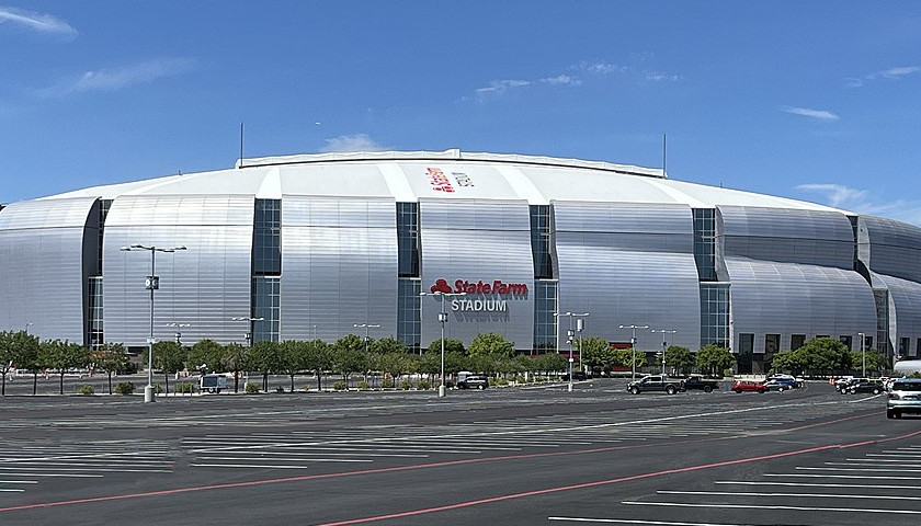 Phoenix Allows NFL to Determine What Residents Can Display on Their Property During Super Bowl